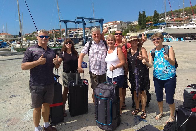 Dubrovnik Airport to Split Private transfer 1-8 pax (Door to Door any location) - Optional detours: Ston, Mali Ston, Mostar, Kravice, and Klis