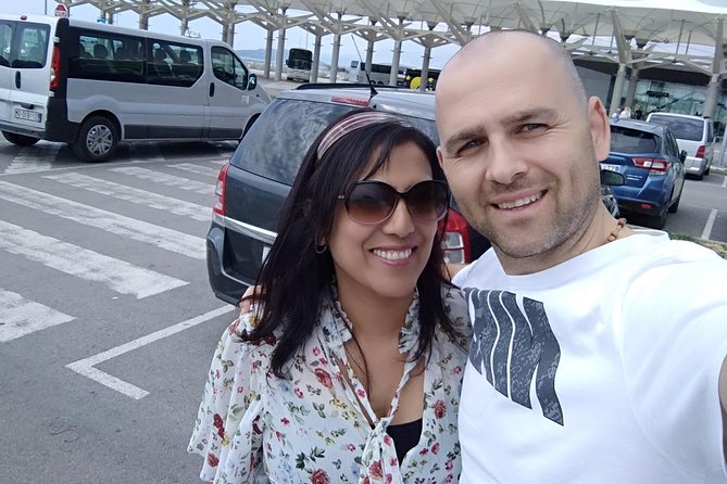 Dubrovnik Airport to Split Private transfer 1-8 pax (Door to Door any location) - Communication and logistics tips that save time