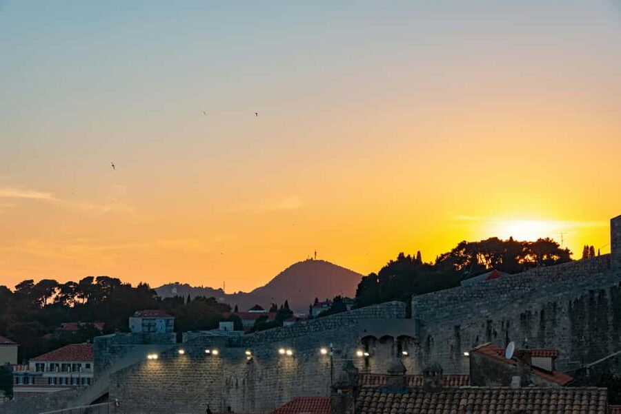 Dubrovnik: All-Access Pass + Unlimited Public Transport - Bukovac House and Marin Držić: Culture Off the Main Route