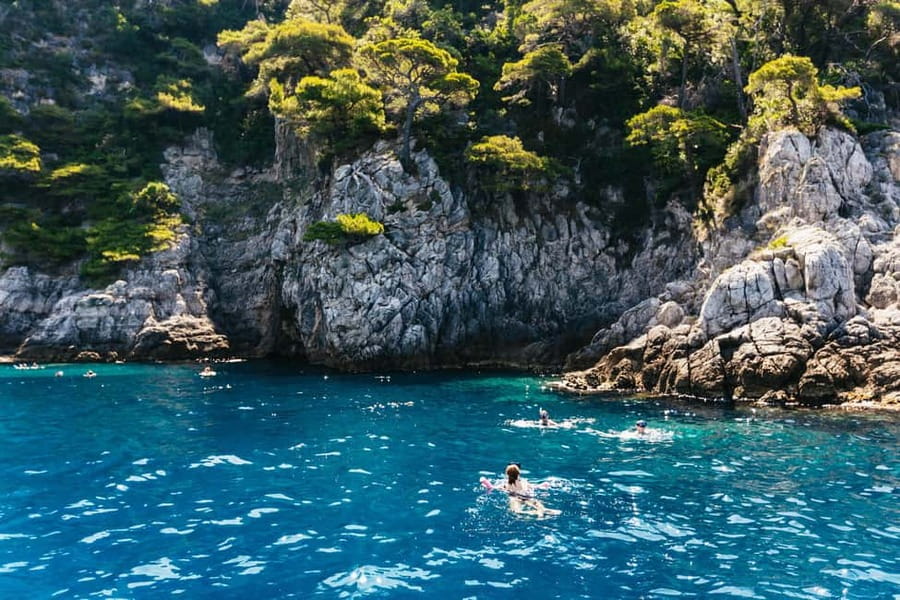 Dubrovnik: Blue Cave and Elafit Small Group Boat Exploration - Getting There: Lapad Ponton and Optional Pickup