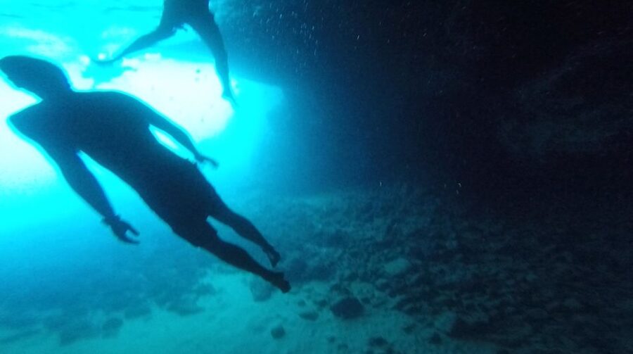 Dubrovnik: Blue Cave & Sunj Beach Boat Tour with Drinks - Weather, Cave Entry, and Alternate Swimming Spots