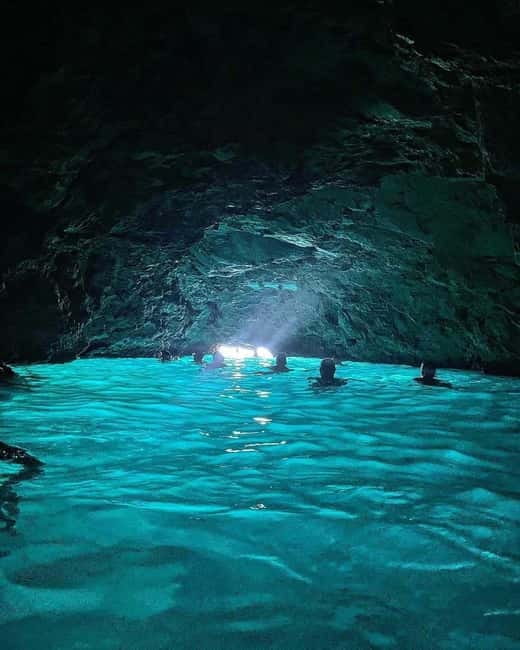 Dubrovnik: Blue Cave Tour by Speedboat with Small Group - Getting started at Lapadska obala 4, and finding Toni or Luka
