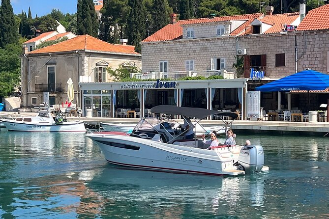 Dubrovnik Cave tour by Speedboat - Betina Cave near Dubrovnik: quiet pebble beach time