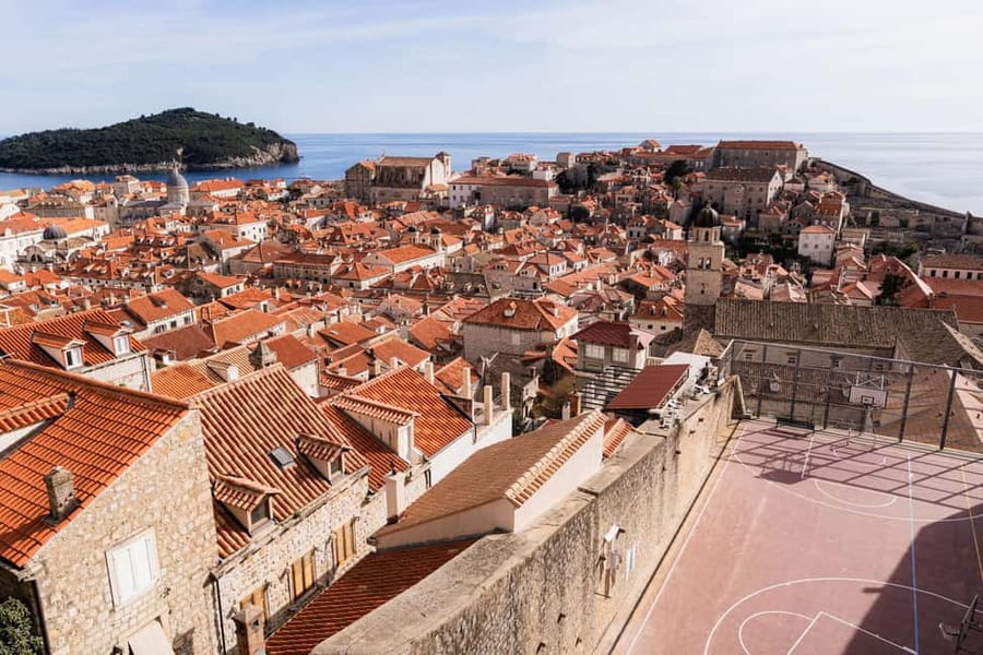 Dubrovnik: City Walls Guided Tour-Small Group Experience - Practical tips: shoes, water, hat, and the 10-minute late window