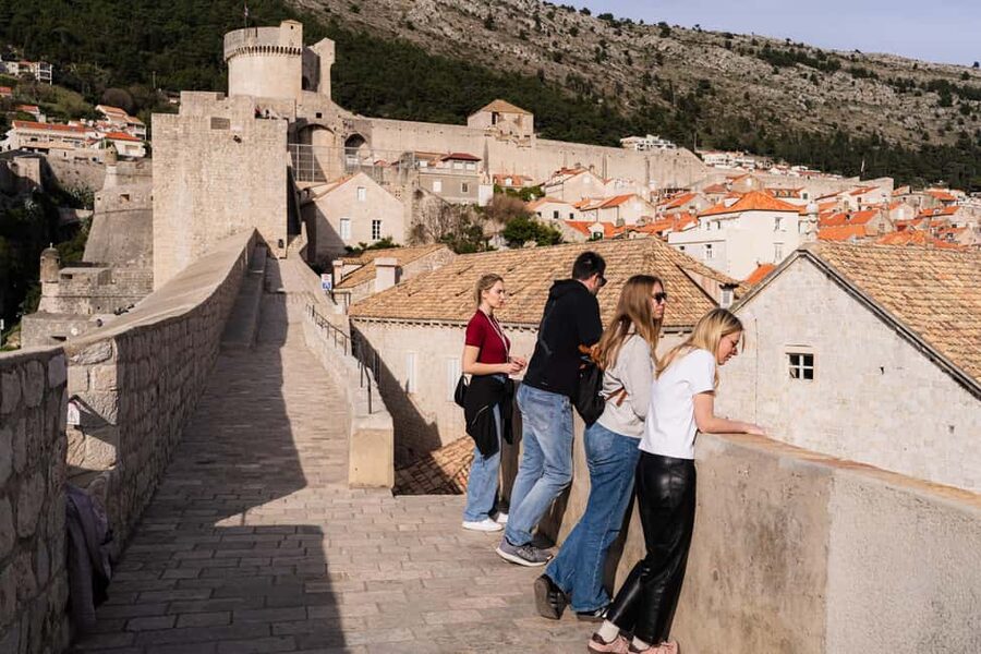 Dubrovnik: City Walls Guided Tour-Small Group Experience - Who this Dubrovnik walls tour suits best