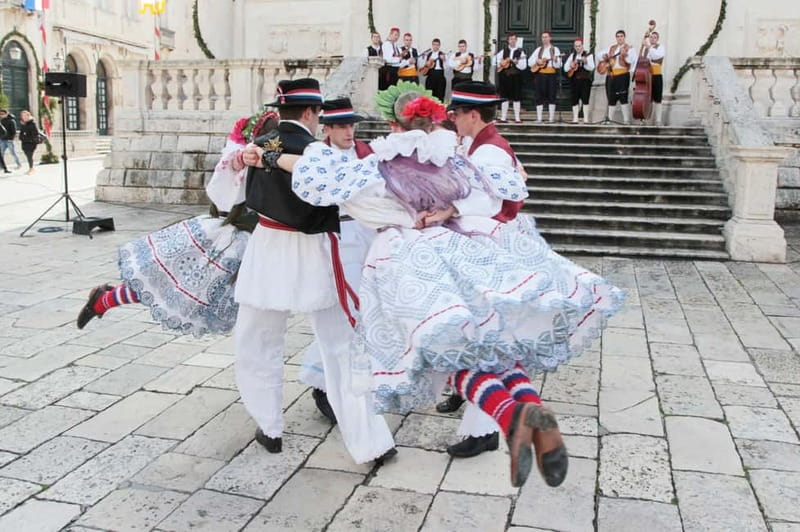 Dubrovnik: Croatian Folklore Show - The Dances and Lifts: Where the Energy Hits