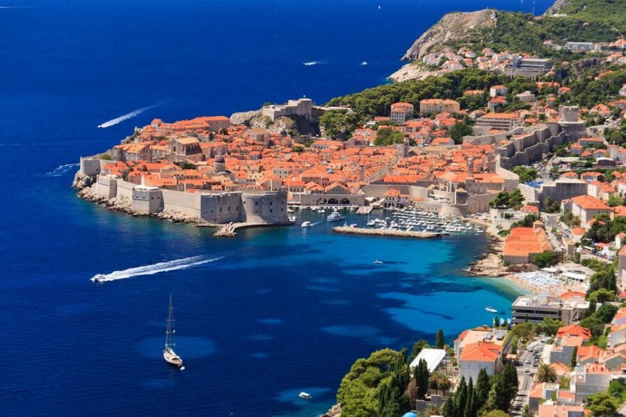 Dubrovnik Day Tour from Split or Trogir - Franciscan Monastery: the library detour that makes Dubrovnik feel human