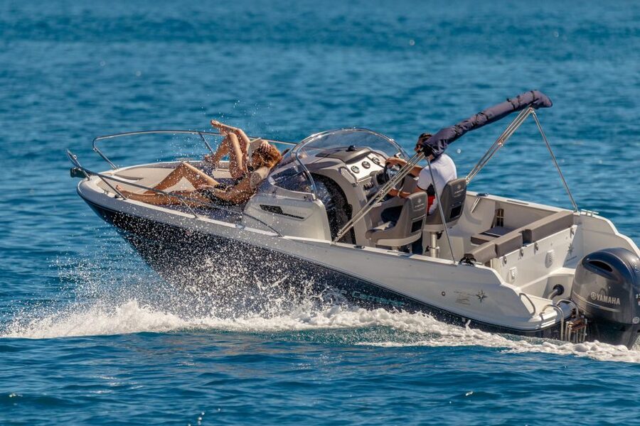 Dubrovnik: Elafiti Island Private Speedboat Tour - Scenic bays and final water time: Smokovaca and Blue Lagoon
