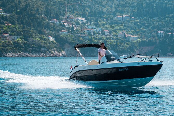 Dubrovnik: Elaphiti Islands 8 hours private tour with a speedboat - Getting on the water: Dubrovnik start point and timing