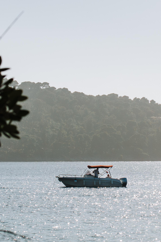 Dubrovnik:Elaphiti Islands and caves Private Speedboat Tour - Why this Dubrovnik to Elaphiti cave tour feels like a day out, not a schedule