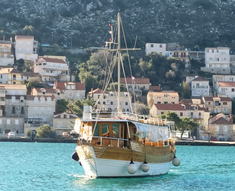 Dubrovnik: Elaphiti Islands Boat Cruise with Lunch & Drinks - Crew, Comfort, and the Small-Group Difference