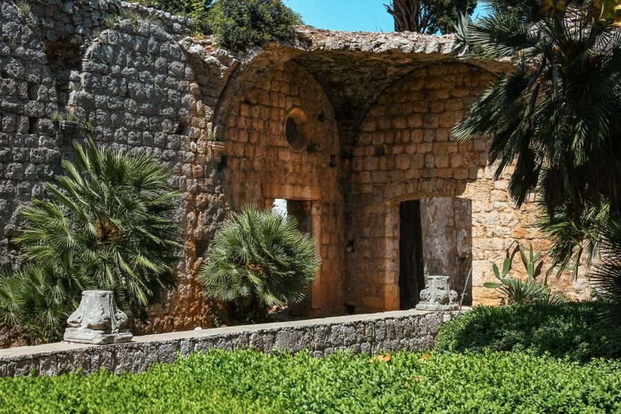 Dubrovnik: Epic Game of Thrones Tour + Lokrum & Saver Option - Fort Lovrijenac, the Red Keep Setting, and the Step Reality