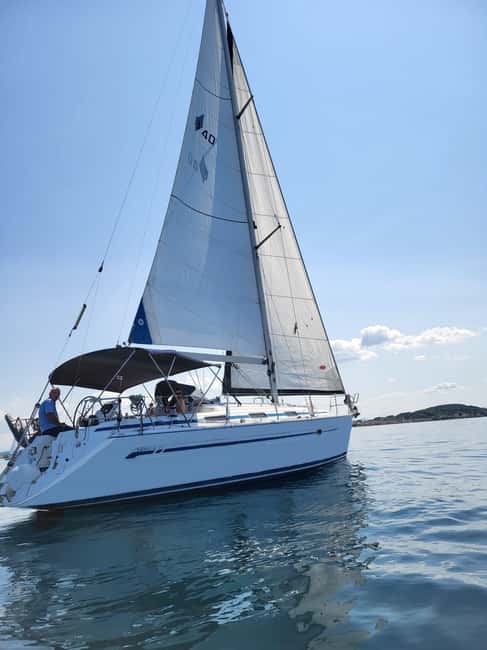 Dubrovnik - Full day group yacht tour to Elaphiti&Blue cave - The Elaphite Islands cruising segment: when sailing turns into the point