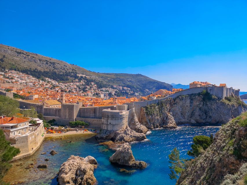 Dubrovnik: Game of Thrones Complete Experience Tour - The Van Portion: Trsteno Botanical Garden and Srđ Hill Photo Ops
