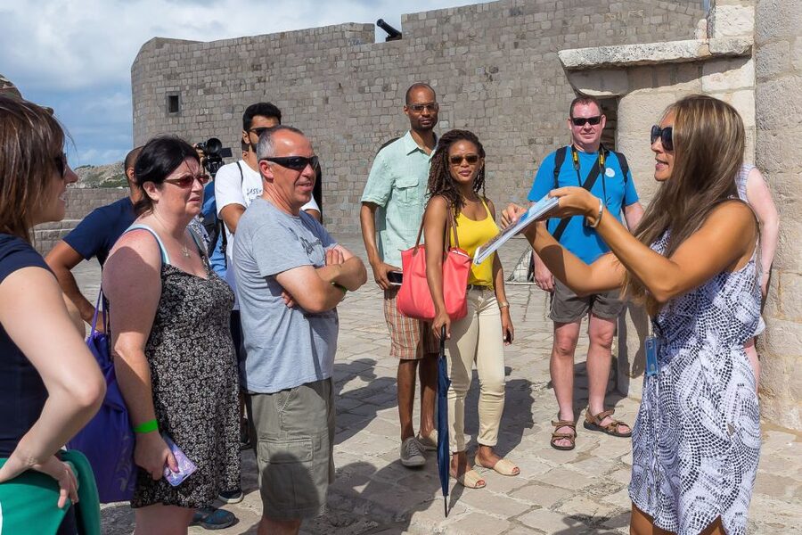 Dubrovnik: Game of Thrones&Lokrum Island Walking Tour - Old Port and Blackwater Bay views before the ferry