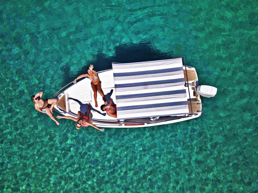 Dubrovnik: Half-Day Boat Tour to Elaphite Islands 4h - Speedboat cave stops for photos that actually look like photos