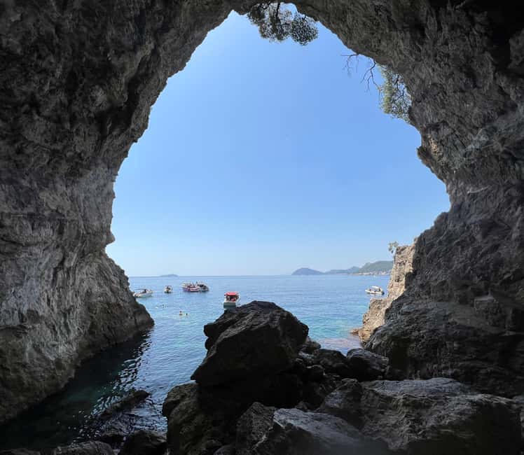 Dubrovnik: Half-Day Instagram Boat Tour with Drinks - The Three More Caves: Secluded Coast Views Without a Full-Day Grind