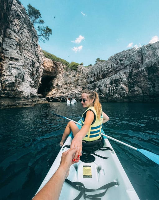 Dubrovnik: Kayak Rental - Solo-friendly and easygoing for couples, too