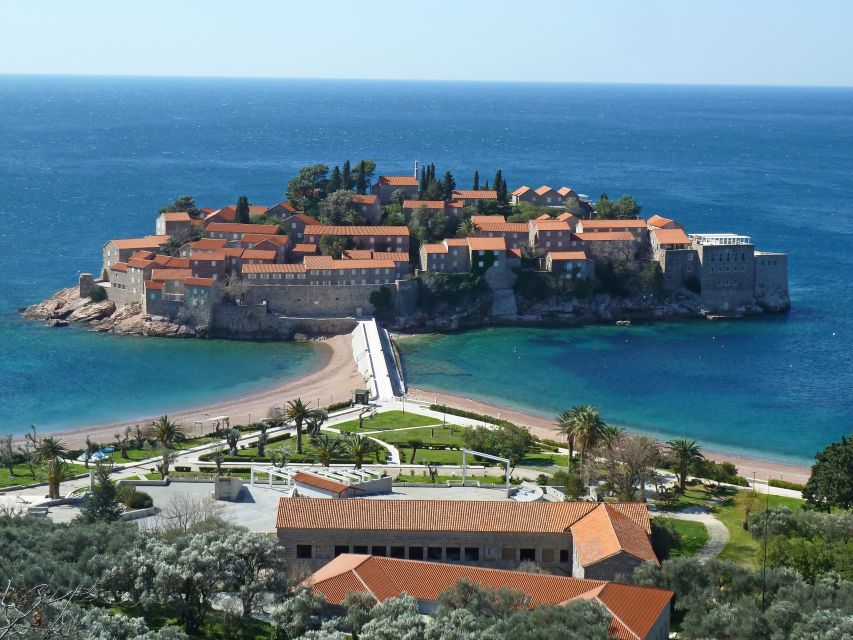 Dubrovnik: Kotor, Perast, Sveti Stefan, and Budva Day Trip - Perast and Our Lady of the Rocks: The Boat Part That Feels Like a Movie Scene