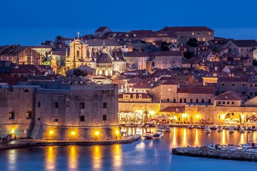 Dubrovnik : Must-See Private Walking Tour With A Guide - Beyond the Usual Route: The Themed Stops and City-Story Mix
