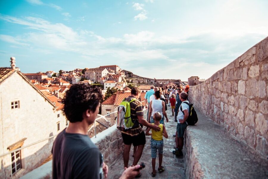 Dubrovnik: Old Town & City Walls Guided Tours Combo - The Old Town Walking Tour: Get Oriented in 90 Minutes
