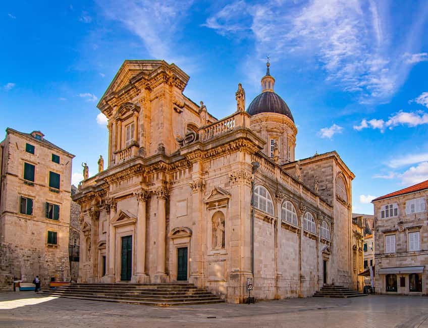 Dubrovnik: Old Town & City Walls Tour with Optional DU Pass - Stradun and the main street effect: why this stretch is a shortcut to understanding Dubrovnik