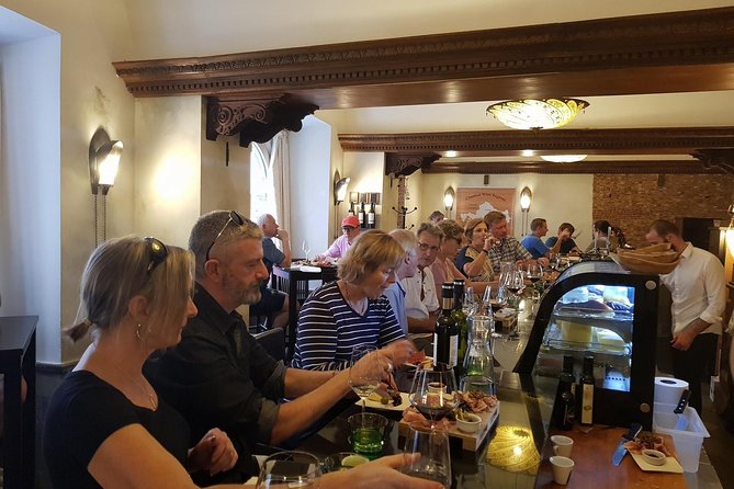 Dubrovnik Old Town Food Tour: Small-Group Experience - Meeting at Dubrovnik’s Clock Tower, Then Getting Your Bearings