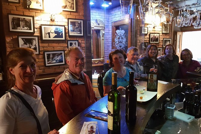 Dubrovnik Old Town Food Tour: Small-Group Experience - Small-Group Walking Pace (Up to 10), With Real Stops