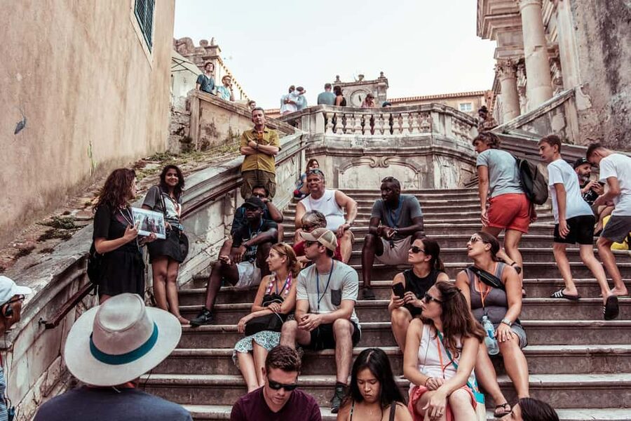 Dubrovnik: Old Town & Game of Thrones Guided Tours Combo - Finding Dubrovnik Walks at Brsalje 8 (and getting started fast)