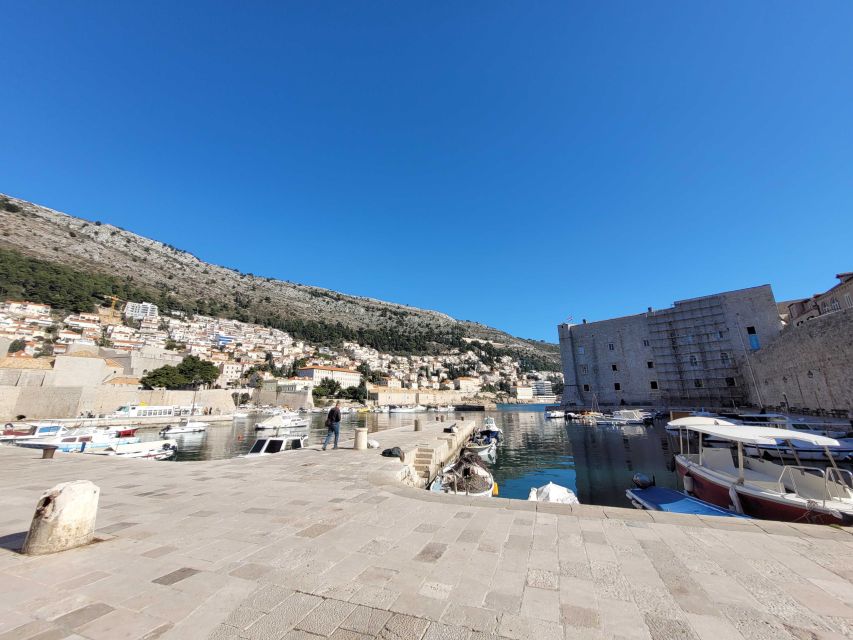 Dubrovnik: Old Town Highlights Tour with Audio Guide - Start Anywhere: Using the Navicup App On the Spot