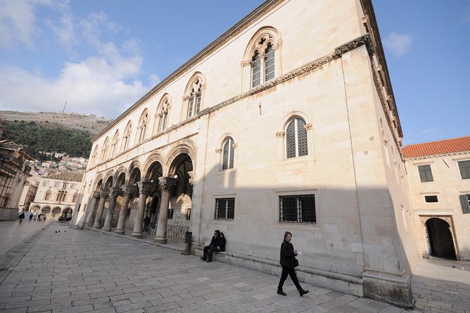 Dubrovnik Old Town History Walking Tour - Holy Annunciation area: Orthodox, Jewish, and Muslim influences