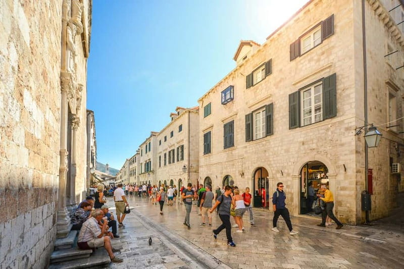 Dubrovnik: Old Town, Lokrum Island Tour with Tickets & Lunch - Old Town landmarks you actually connect with