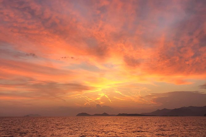 Dubrovnik Old Town Sunset Cruise - Captain Neno and the kind of info you can use