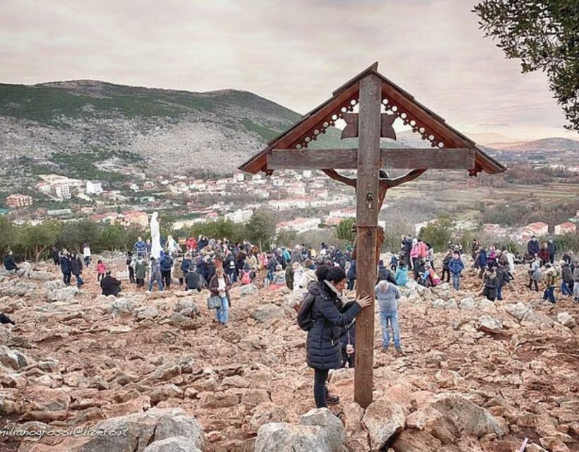 Dubrovnik: Private Day Trip to Medjugorje with Hotel Pickup - Dubrovnik to Medjugorje: why this private format matters
