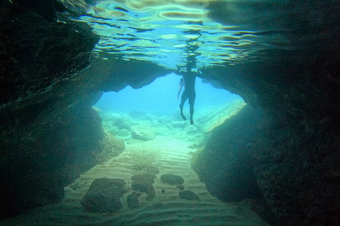 Dubrovnik Private Elaphiti Islands Tour with Blue Cave Visit - Sipan and Suđurađ, palaces along the shore