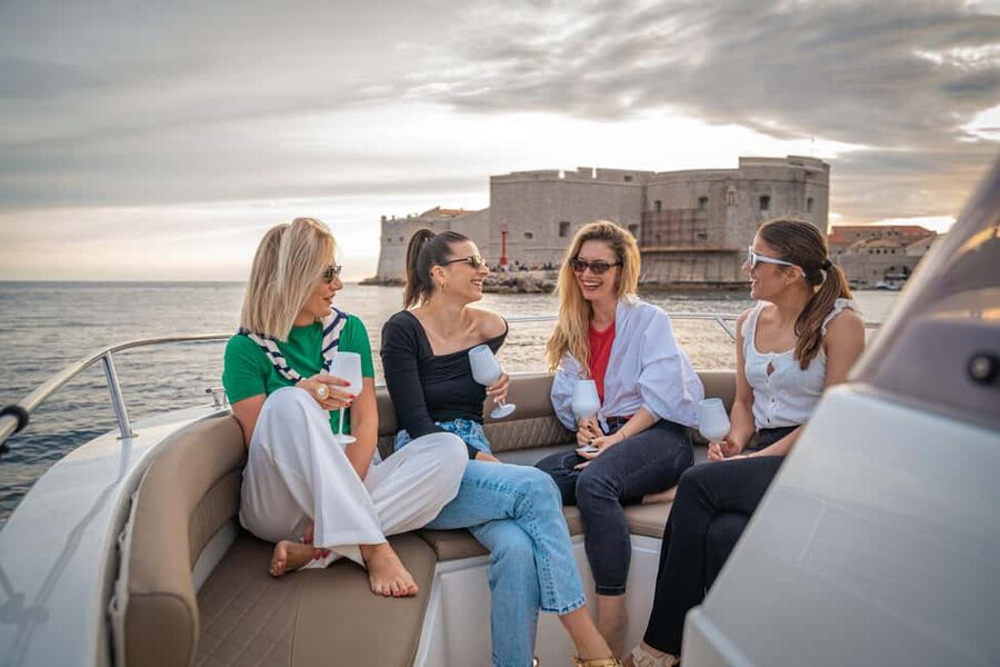 Dubrovnik Private Speedboat Tour to Elaphite Islands - Why this private speedboat tour works so well in Dubrovnik