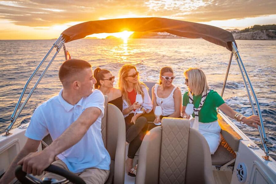 Dubrovnik Private Speedboat Tour to Elaphite Islands - Sipan for a slower pace and island-style wandering