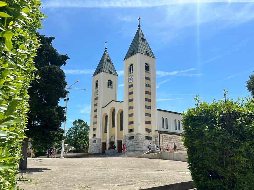 Dubrovnik: Private Tour to Međugorje and Kravice Waterfalls - Holy Mass timing in Međugorje, and how to plan around it
