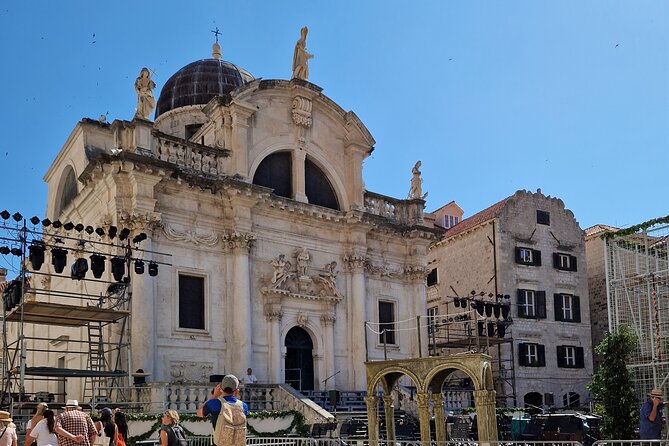 Dubrovnik private walking tour & Srđ mountain panorama - Amerling Fountain start, pickup options, and a private group that stays together