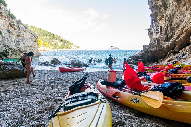 Dubrovnik Sea Kayaking Sunset Paddle - Sunset Edition: Wine, Snacks, and That Last-Look Moment