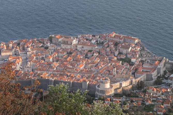 Dubrovnik Sightseeing With Cable Car Included From Dubrovnik - Old Town walking starts at Pile Gate, and that matters