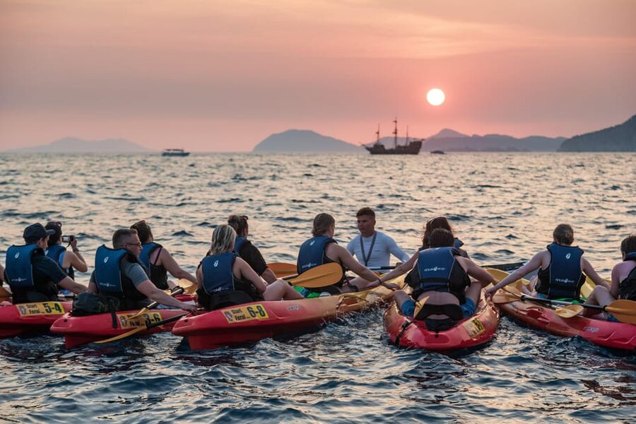 Dubrovnik: Sunset Kayaking and Snorkeling Tour - The Betina Cave snorkeling stop: clear water, short time, strict rules