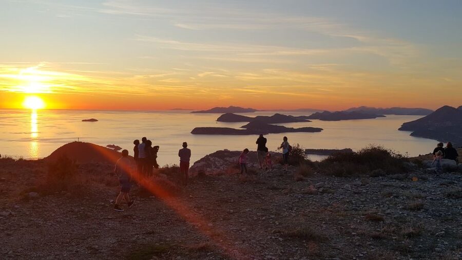 Dubrovnik: Sunset Panorama Tour with Glass of Wine - Who will love it most (and who might not)