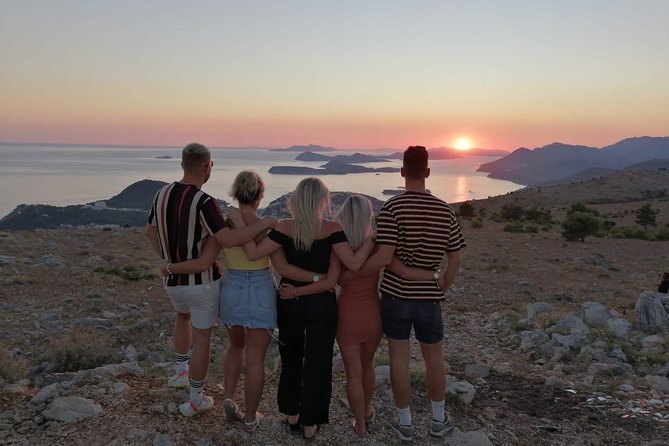 Dubrovnik sunset panorama & wine - Pickup, Wi-Fi, and the small-group comfort factor