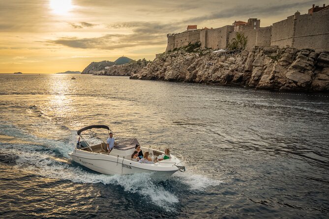 Dubrovnik Sunset Tour By Boat With Local - Seeing Dubrovnik’s walls from the Adriatic side