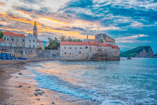 Dubrovnik to Athens; Semi – Private tour with Tour Leader & Car - Mostar’s Stari Most and Bišćevića House, the Balkan “before and after” lesson