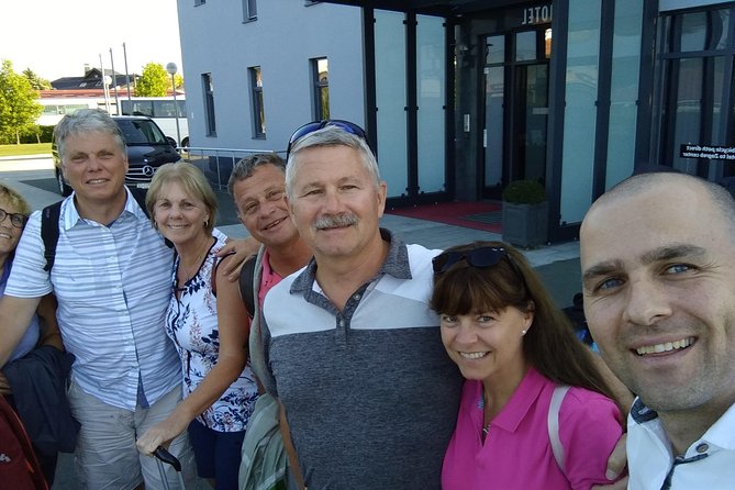 Dubrovnik to Split Private transfer up to 8 pax (Door to Door any location) - Ston and Mali Ston: The Best Built-In Detour Style