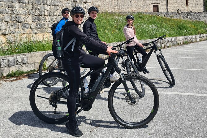 E-Bike Tour + Gourmet Lunch + Wine Tasting (Small Group) - The 3-course gourmet lunch plus wine tasting: where the value shows