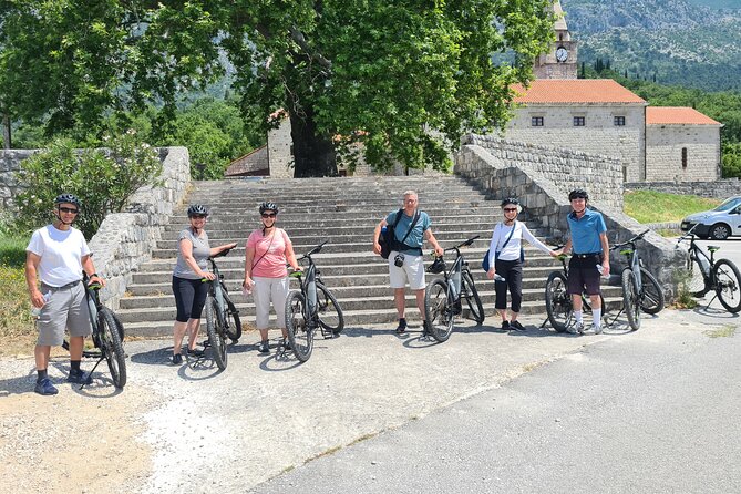 E-Bike Tour + Gourmet Snack + Wine Tasting (Small Group) - The best part is the end: snack plus wine tasting at a local restaurant