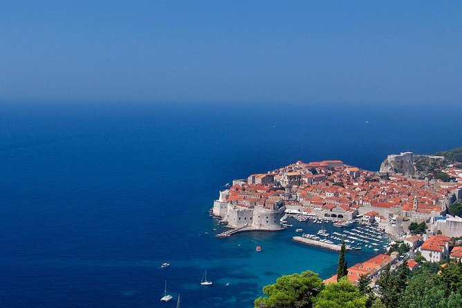 Early Bird Dubrovnik History Tour – 7:30 Start - The history you get, and why the 1990s war part lands